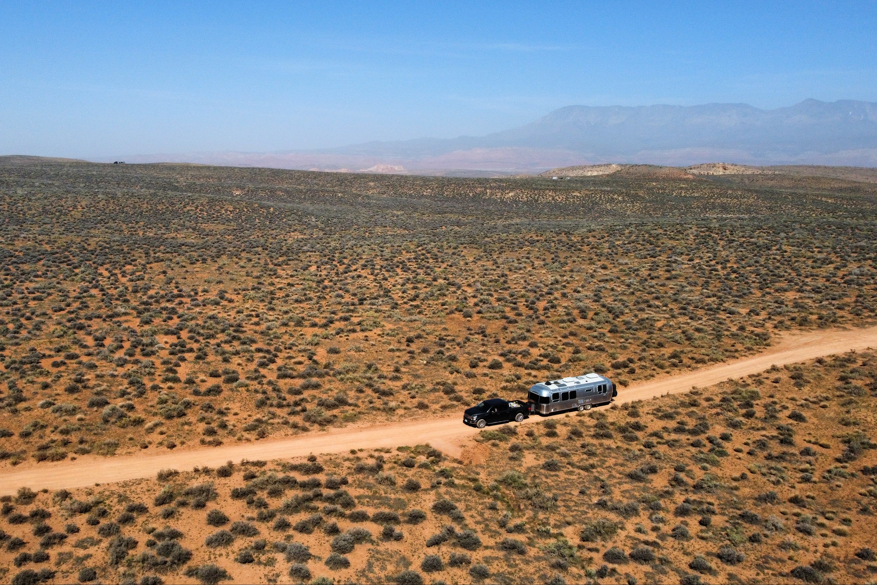 2023 Luxurious 30' Airstream