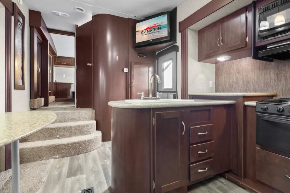 Ryker's Heartland Torque ss Fifth Wheel