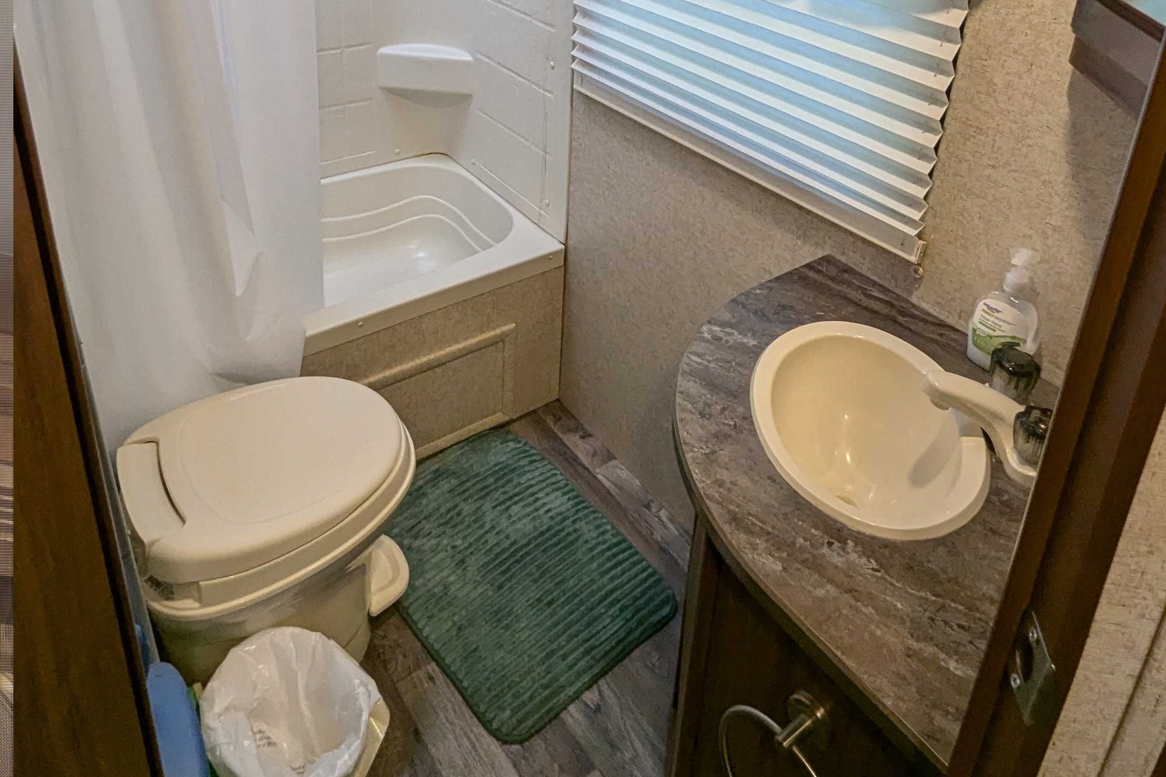 Sequoia - Family Camper with Bunk Bed *Pet Friendly*
