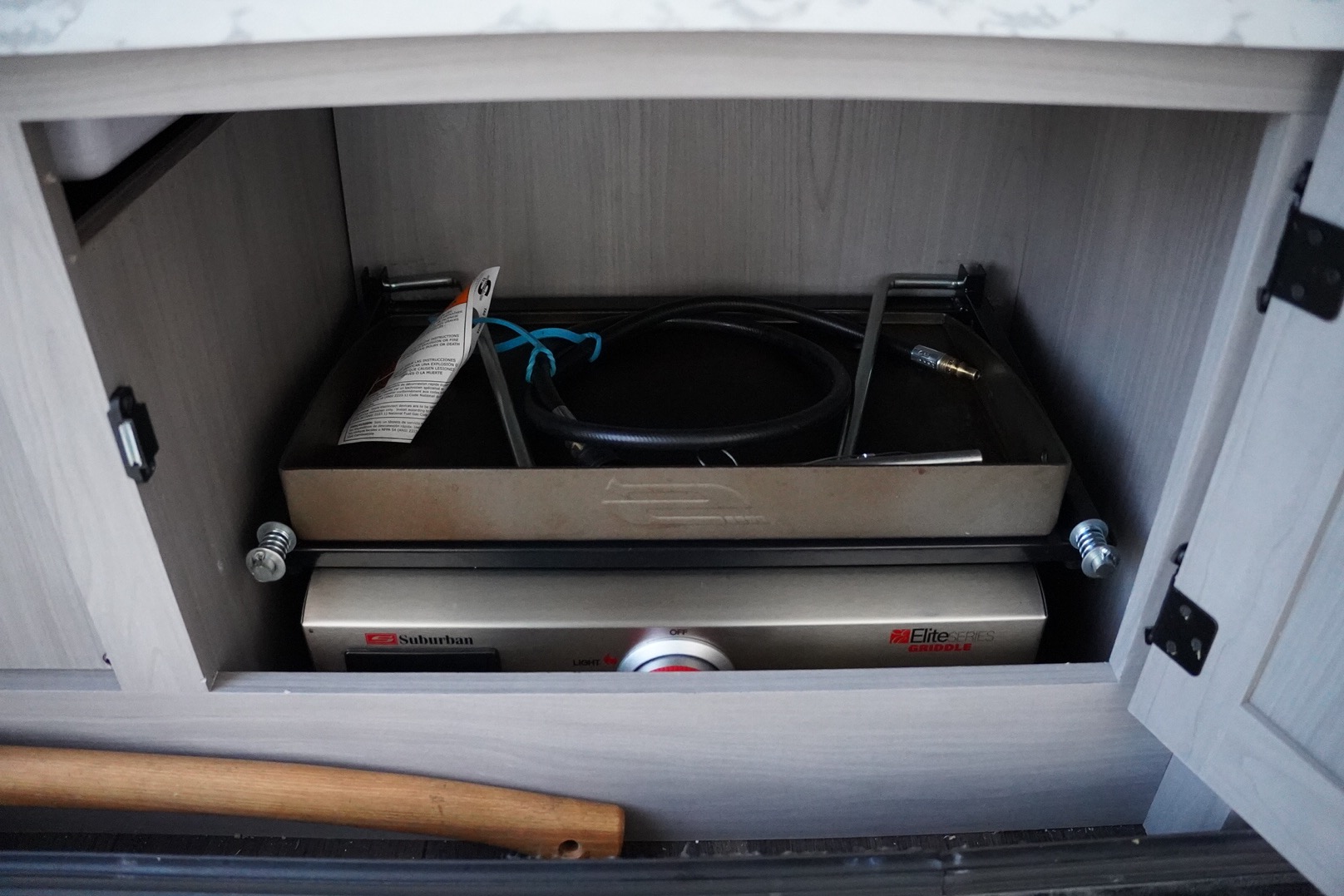 Luxury Minimalist 16’ Modern Travel Trailer