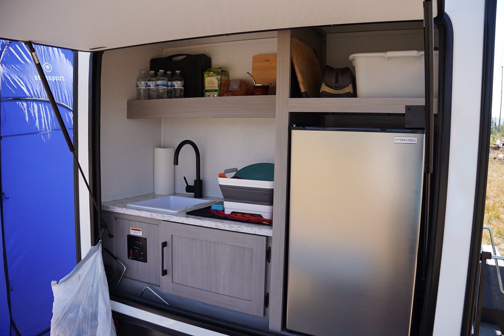 Luxury Minimalist 16’ Modern Travel Trailer