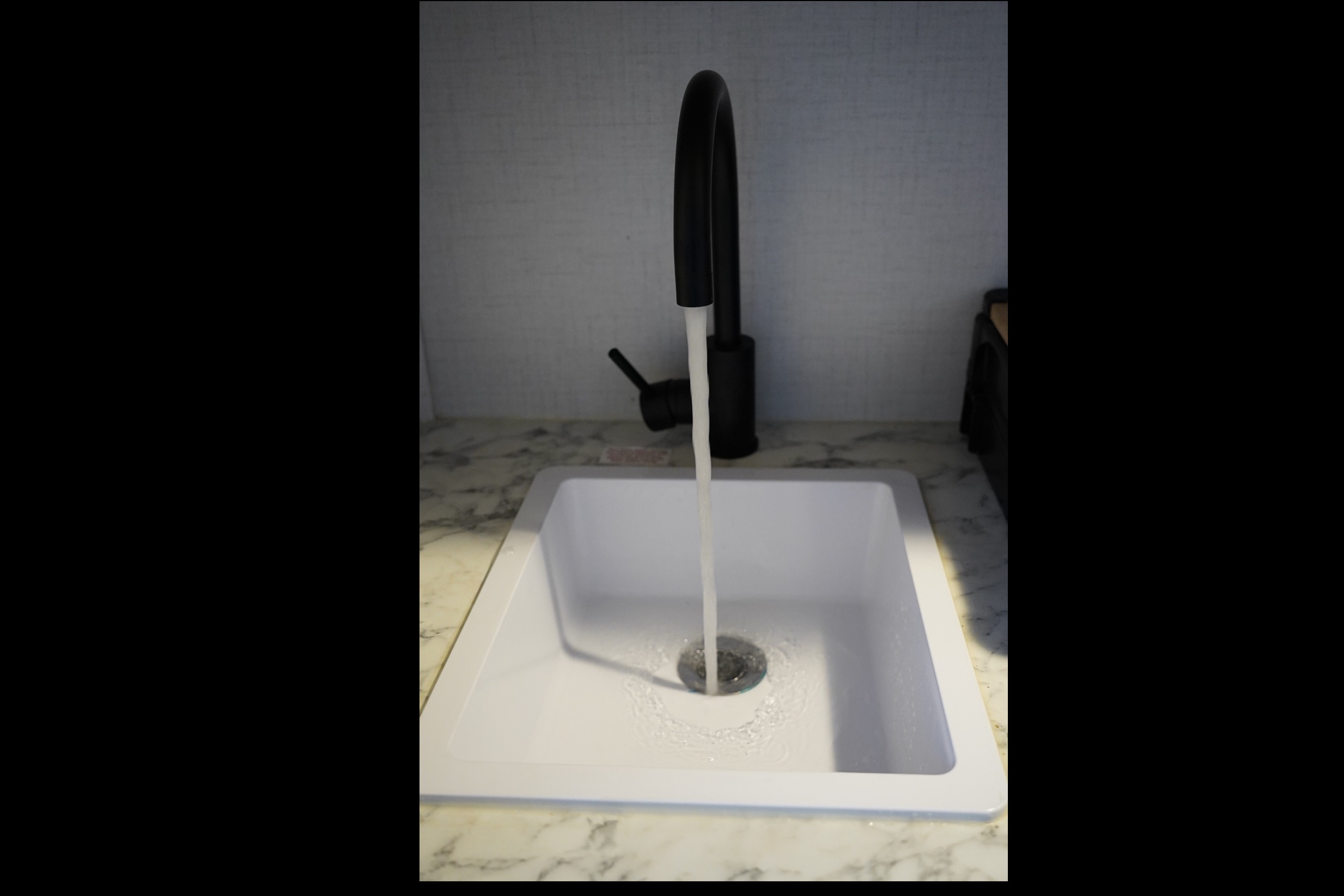 Luxury Minimalist 16’ Modern Travel Trailer