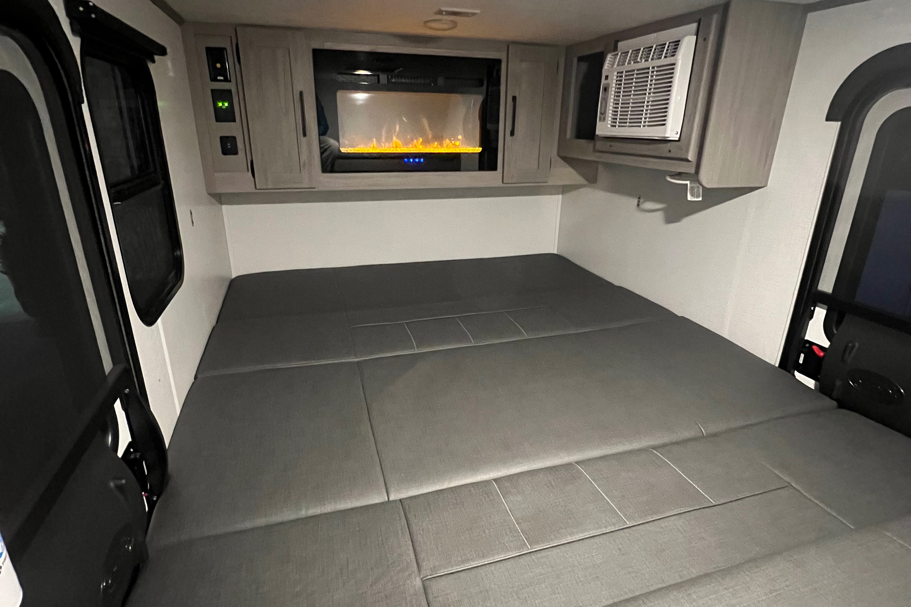 Luxury Minimalist 16’ Modern Travel Trailer