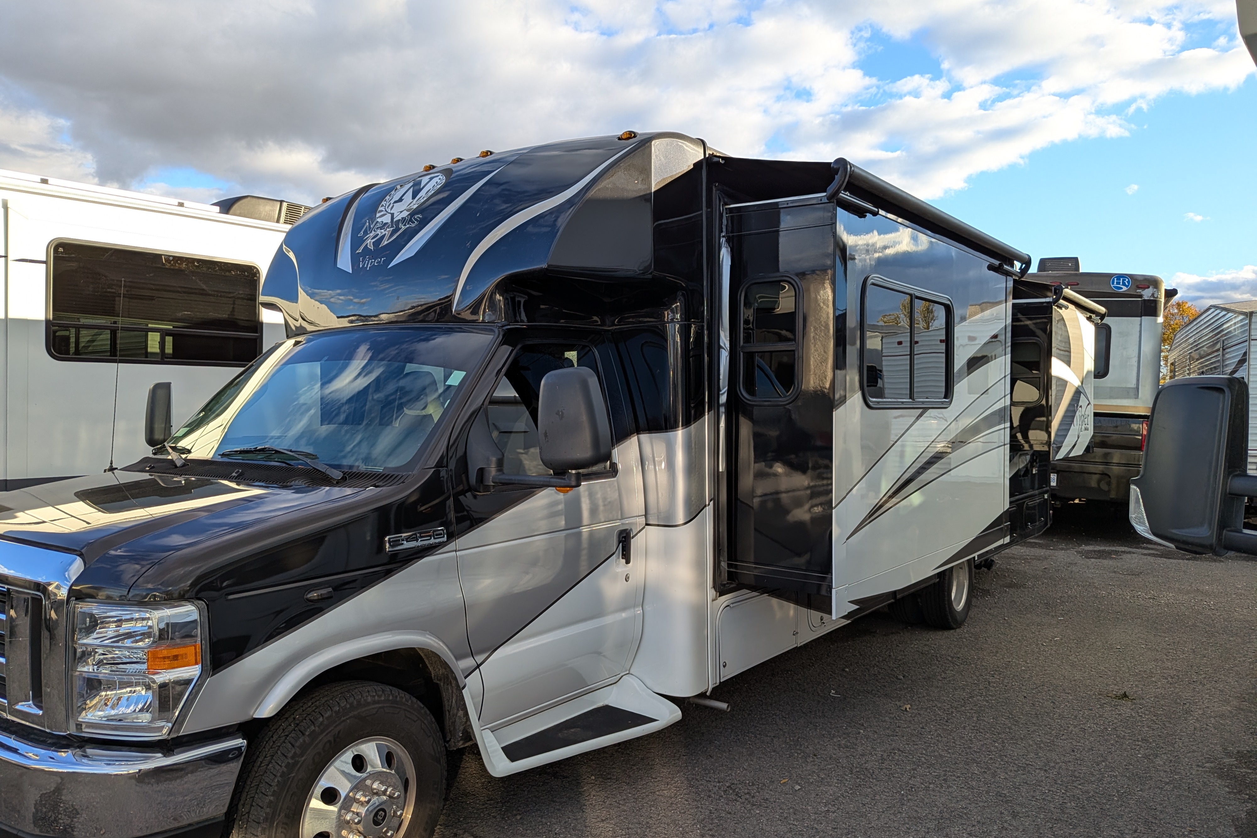 Brian's Nexus RV Viper 29V Class C