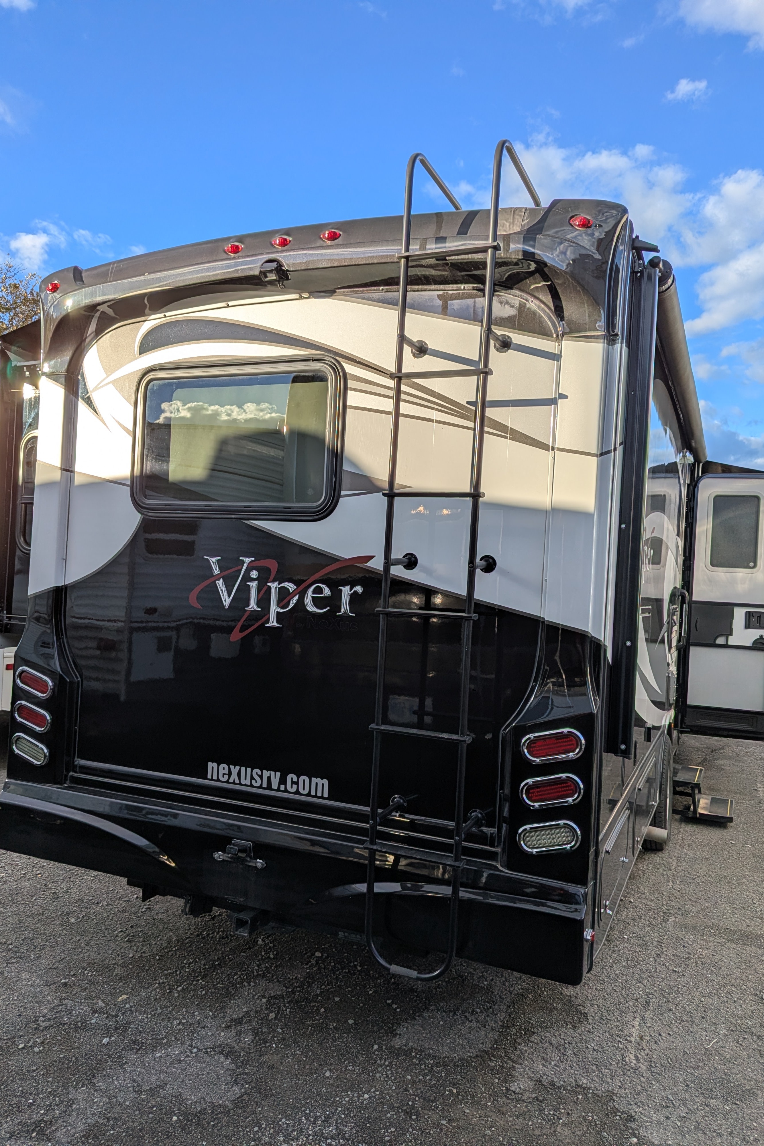 Brian's Nexus RV Viper 29V Class C