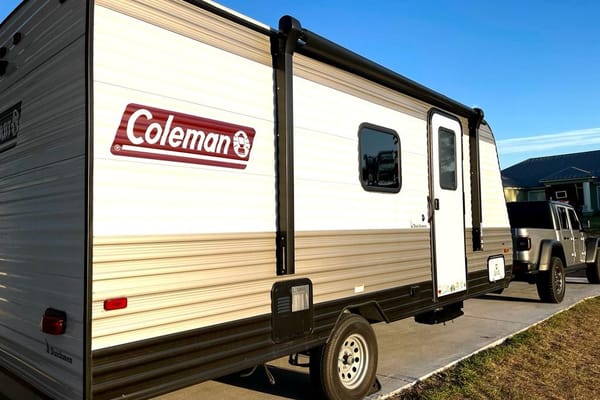 Diego's Coleman 17b Travel Trailer