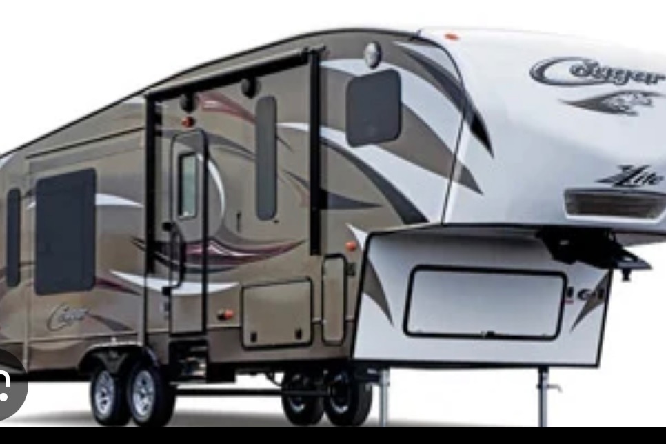 Jack's 5th Wheel Campers Delight!
