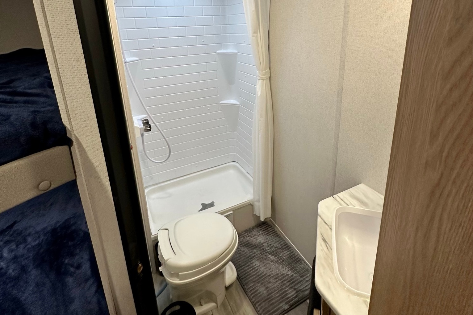 Prime Time Avenger Travel Trailer