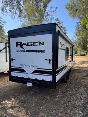 Genesis Supreme RV FS2750 Toy Hauler