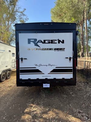 Genesis Supreme RV FS2750 Toy Hauler