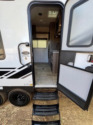 Genesis Supreme RV FS2750 Toy Hauler