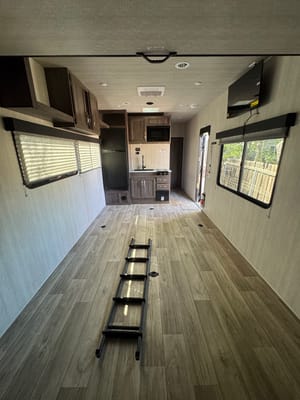 Genesis Supreme RV FS2750 Toy Hauler