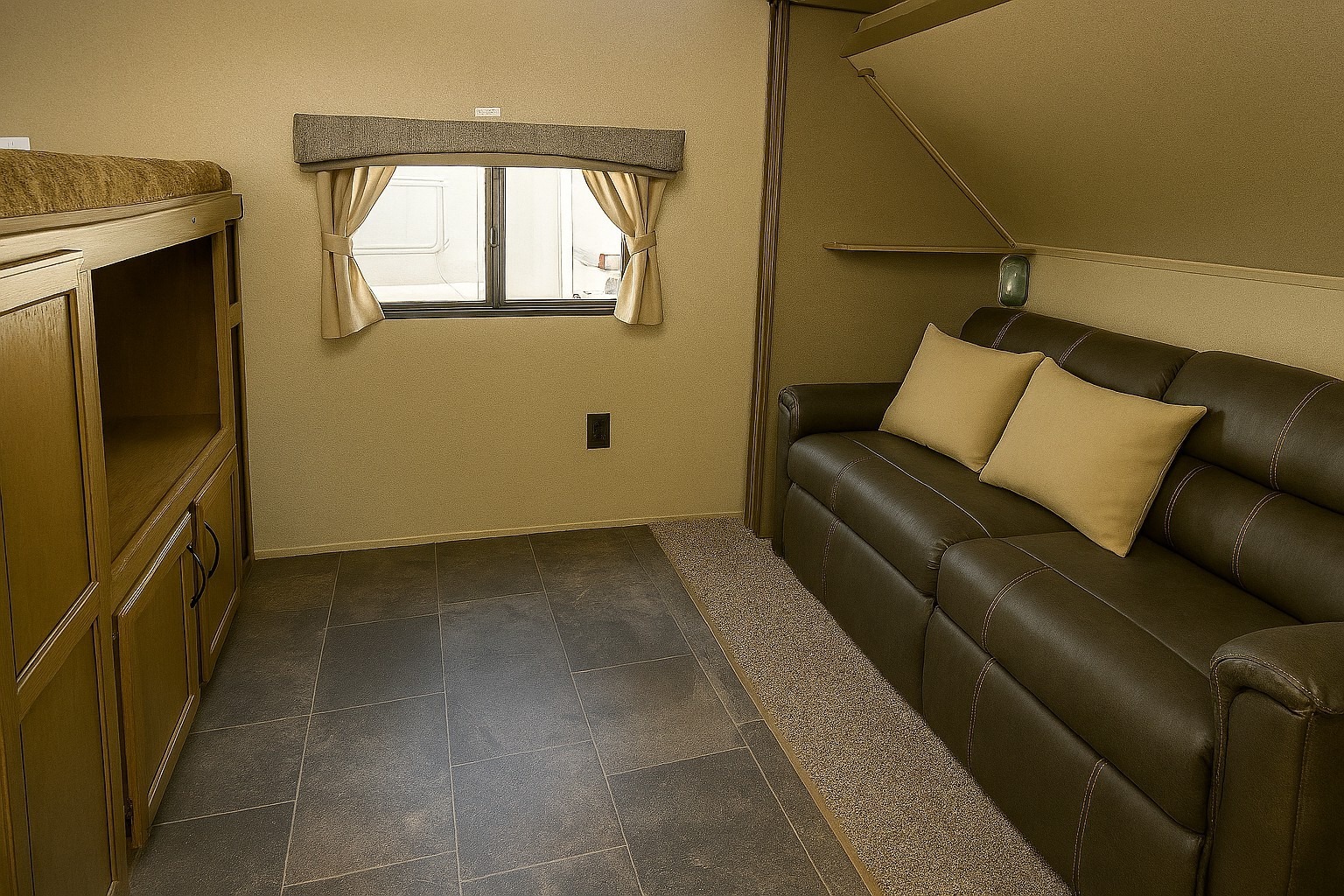 Spacious & Family-Friendly Crossroads Rezerve 31BH – Sleeps 10 | Delivery & Setup Available!