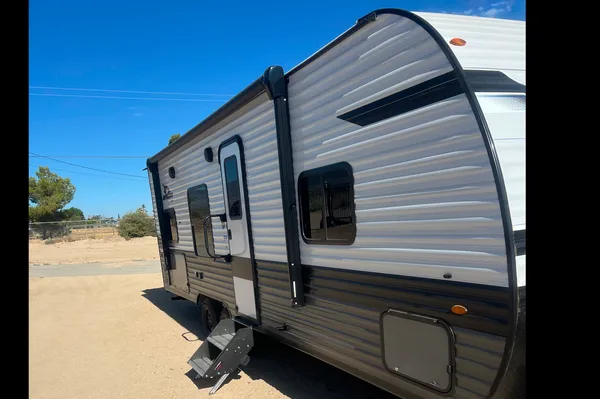 Family Jayco Jayflight Travel Trailer