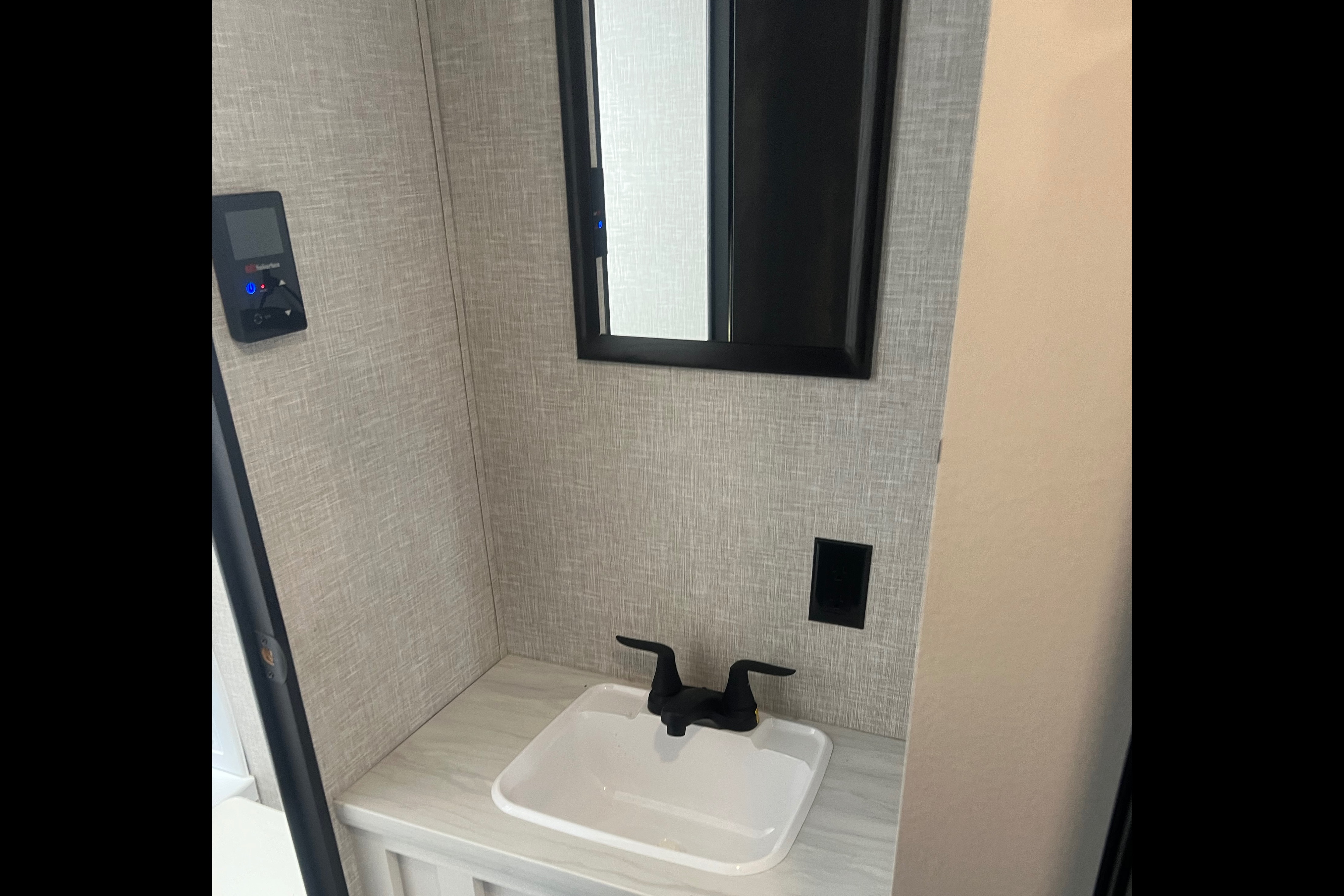 Family Jayco Jayflight Travel Trailer