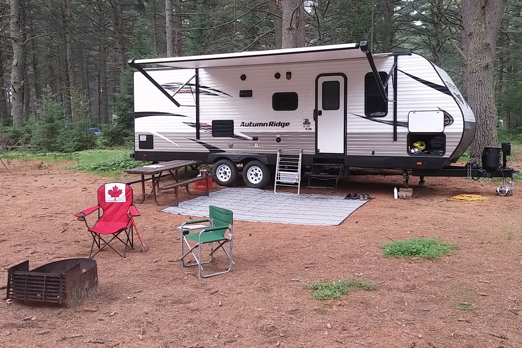 Dave's Starcraft Autumn Ridge 26BHS Travel Trailer
