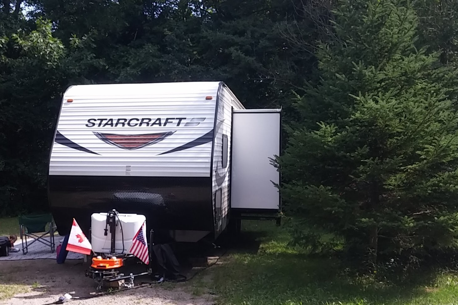 Dave's Starcraft Autumn Ridge 26BHS Travel Trailer