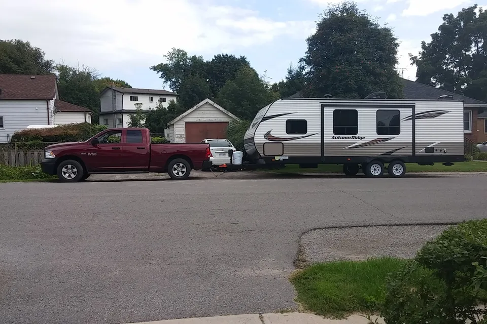 Dave's Starcraft Autumn Ridge 26BHS Travel Trailer