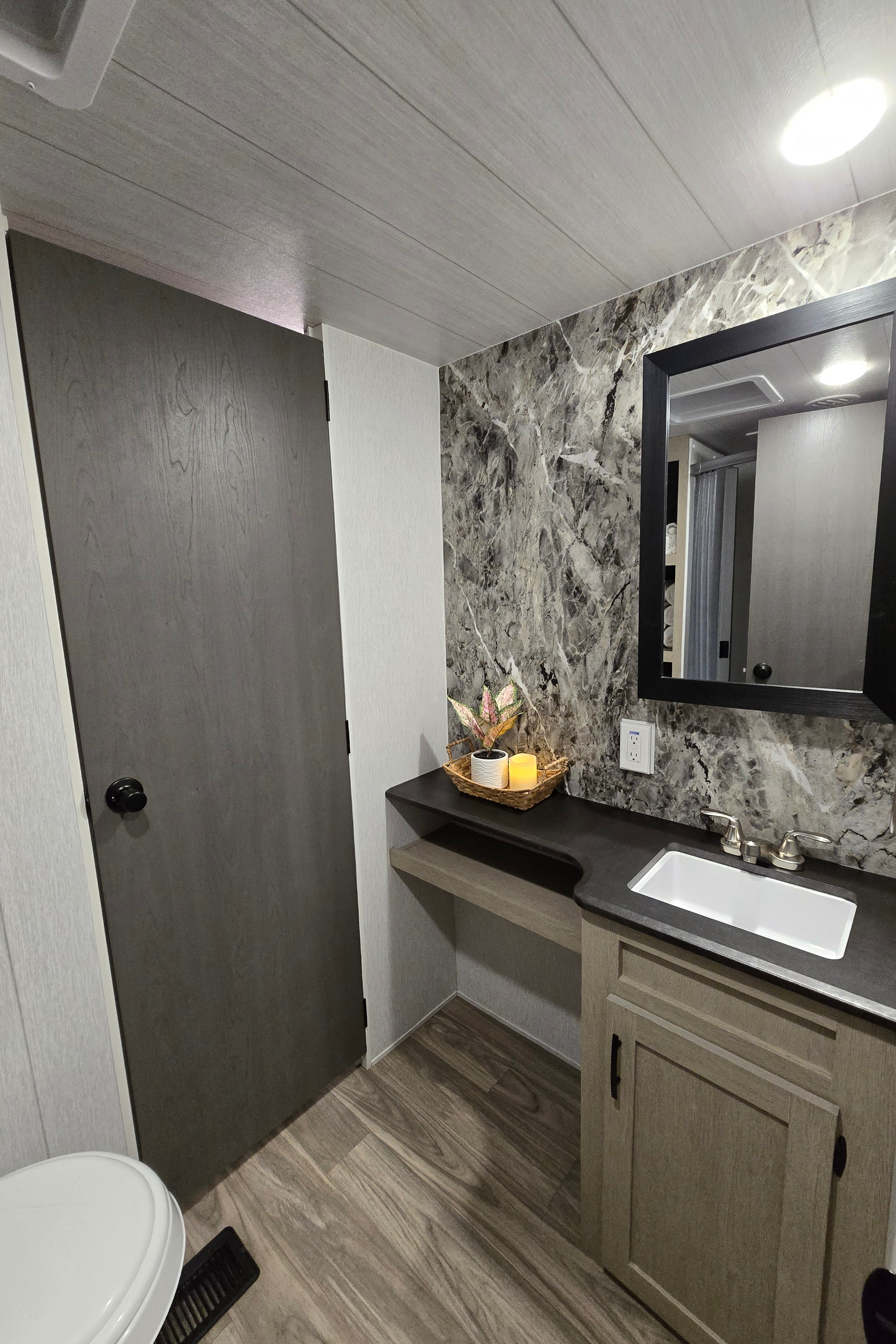 2023 Forest River EVO | Modern, Spacious & Family-Friendly