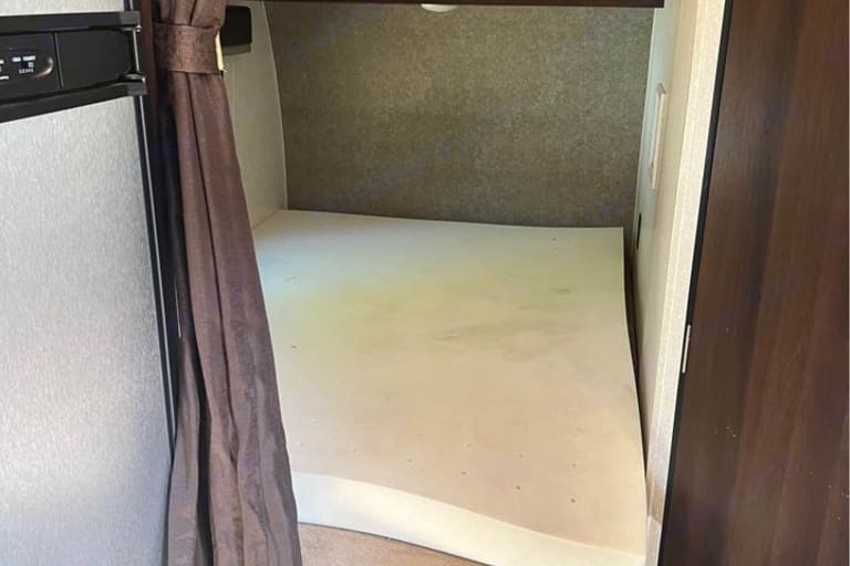 Family Friendly Jayco Octane Toy Hauler Toy Hauler