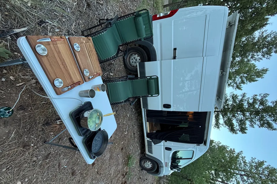 Road Ready Ram Promaster 2500 Class B