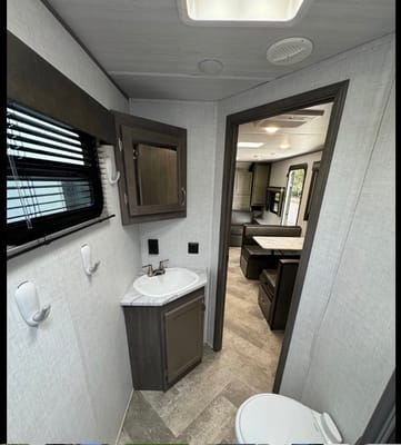 BUNKHOUSE GETAWAY