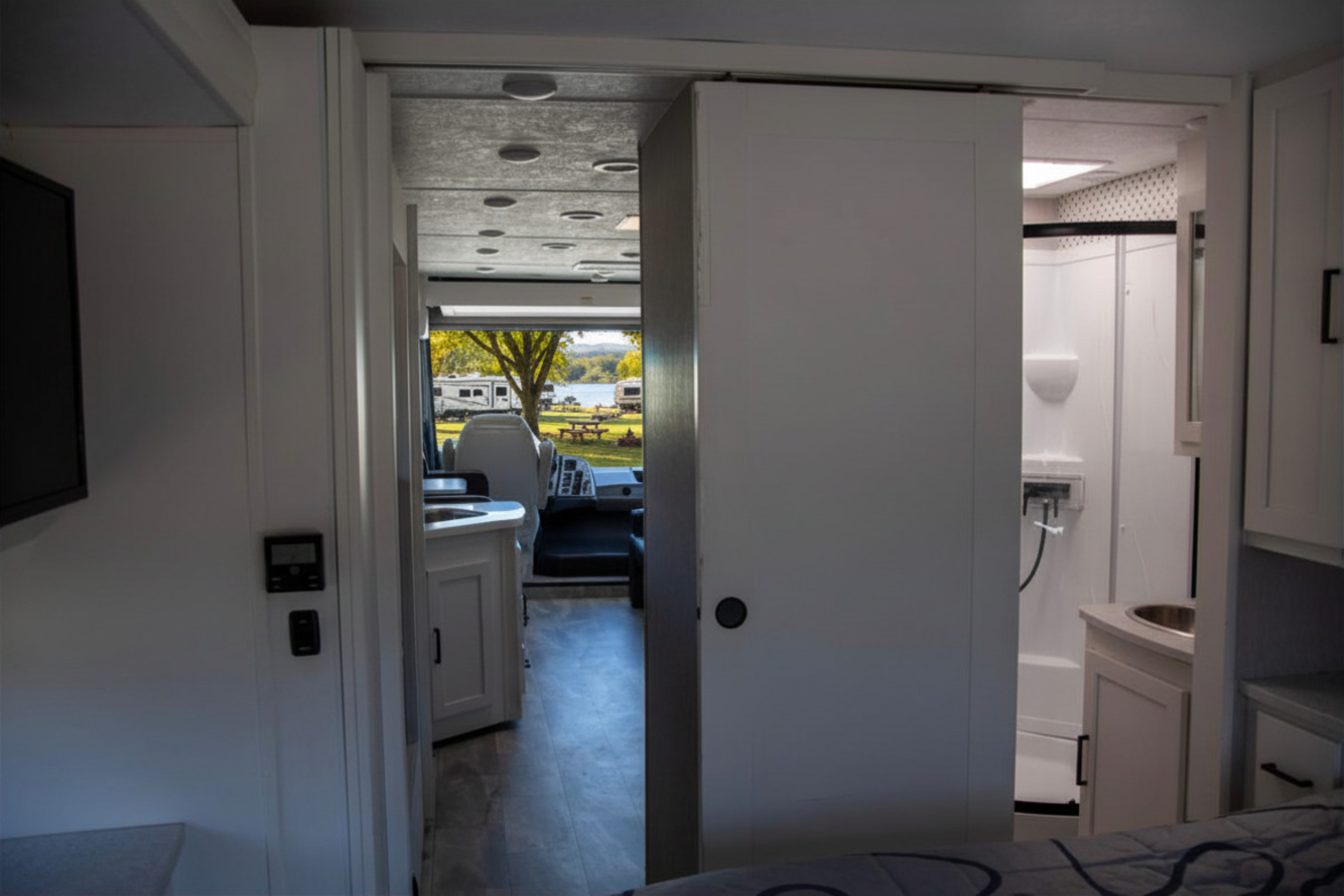 A03 - 10 Person w/ Bunk - The RV Rental Factory