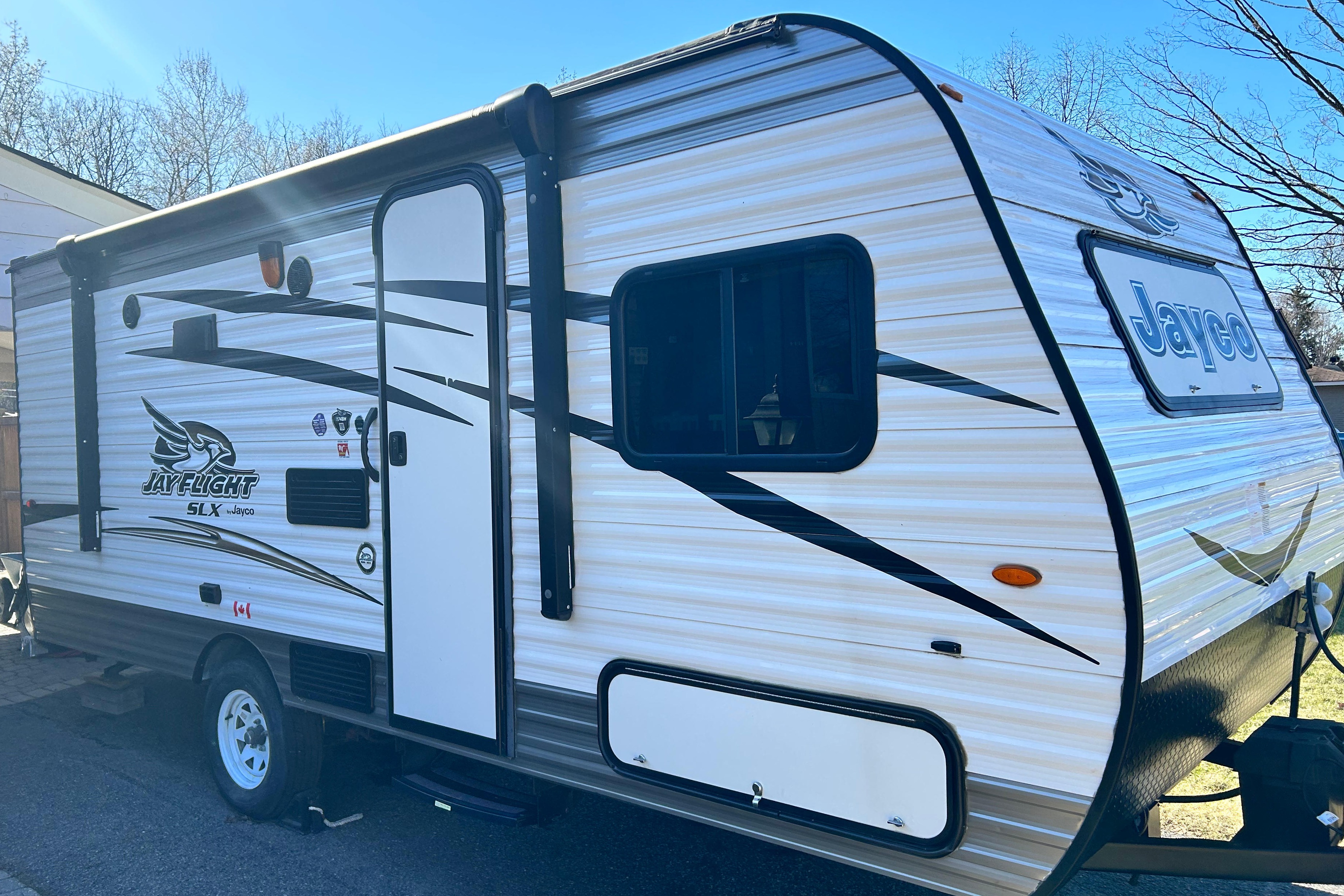 Jayco Jay Flight SLX 174BH Travel Trailer
