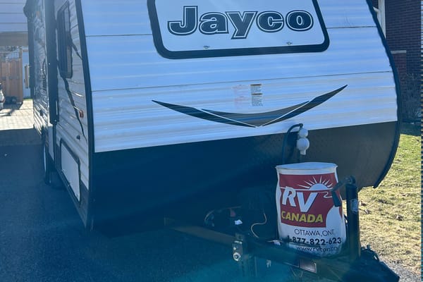 Jayco Jay Flight SLX 174BH Travel Trailer