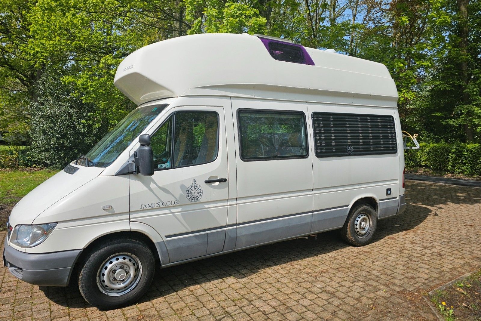 Peter's Mercedes-Benz James Cook Class B