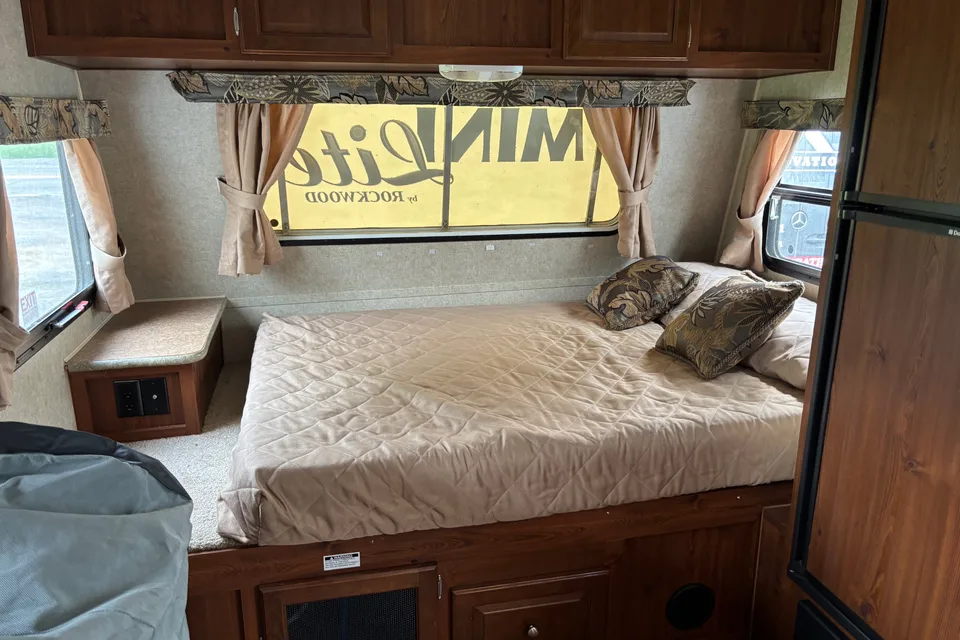 Compact Forest River Rockwood Roo Travel Trailer