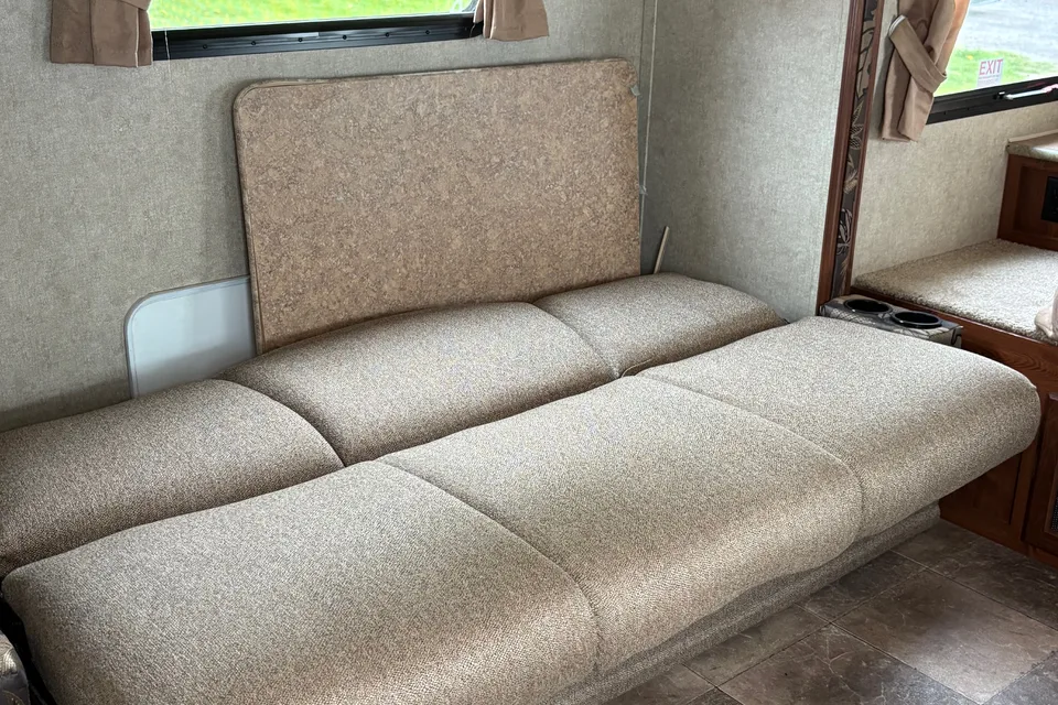Compact Forest River Rockwood Roo Travel Trailer
