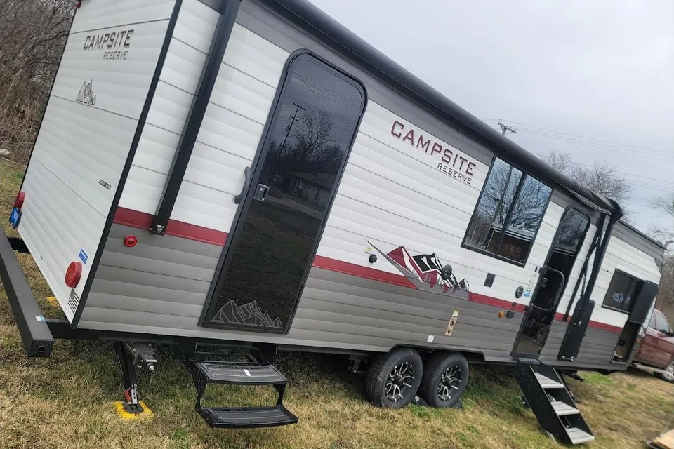 Larry's Forest River Campsite Reserve 26cj Travel Trailer
