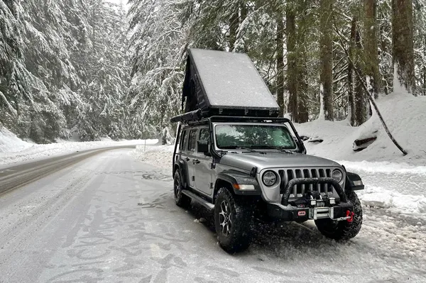 4x4 Jeep Wrangler - S | Seattle Overland | All Inclusive | Adventure Ready!