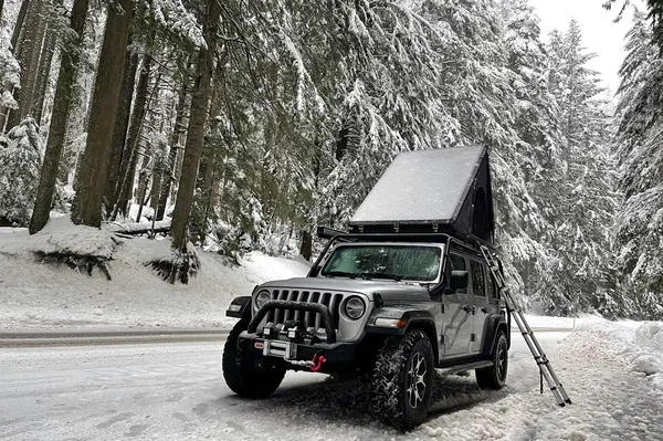 4x4 Jeep Wrangler - S | Seattle Overland | All Inclusive | Adventure Ready!
