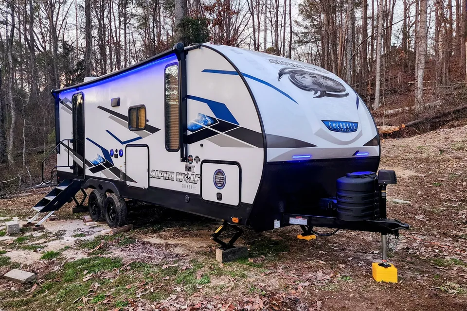 Roameo - The perfect couples camper