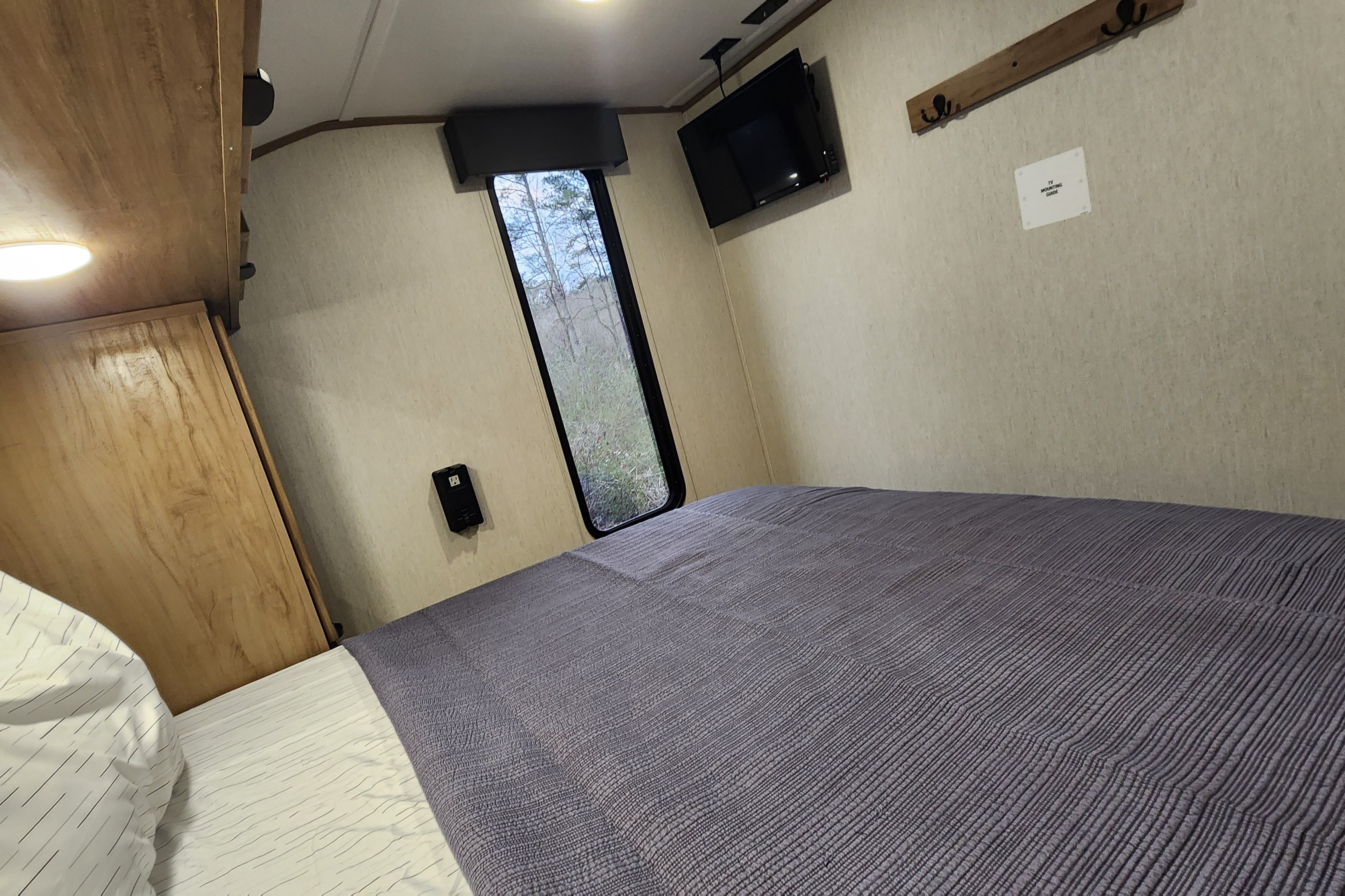 Roameo - The perfect couples camper