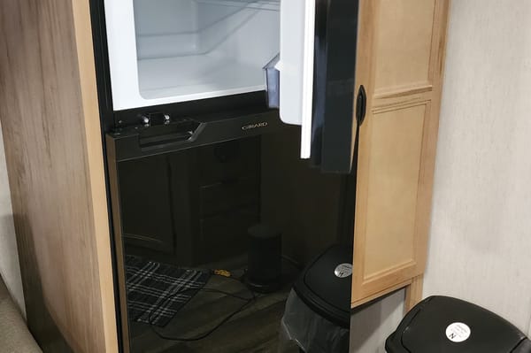 Roameo - The perfect couples camper