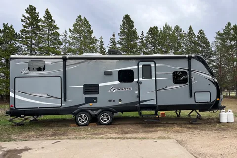 Dutchmen Aerolite Travel Trailer w/ King Bed