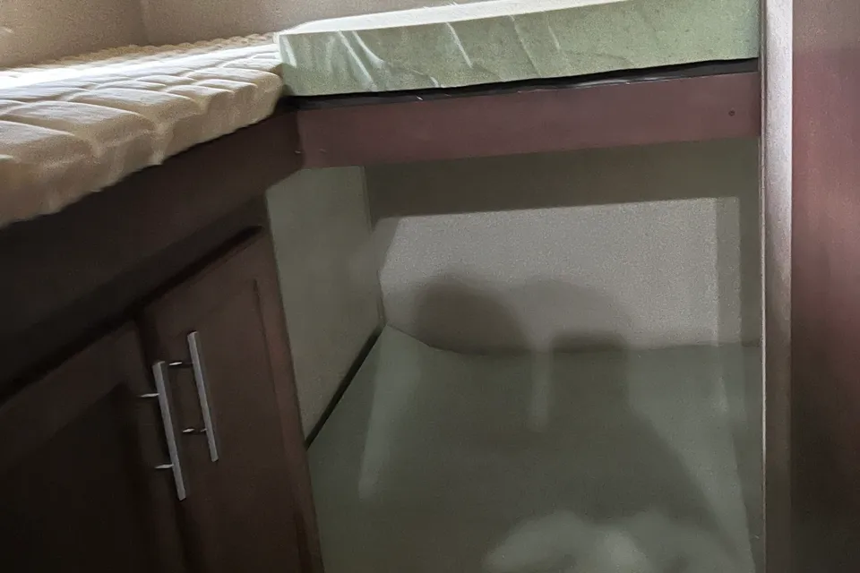 Dutchmen Aerolite Travel Trailer w/ King Bed