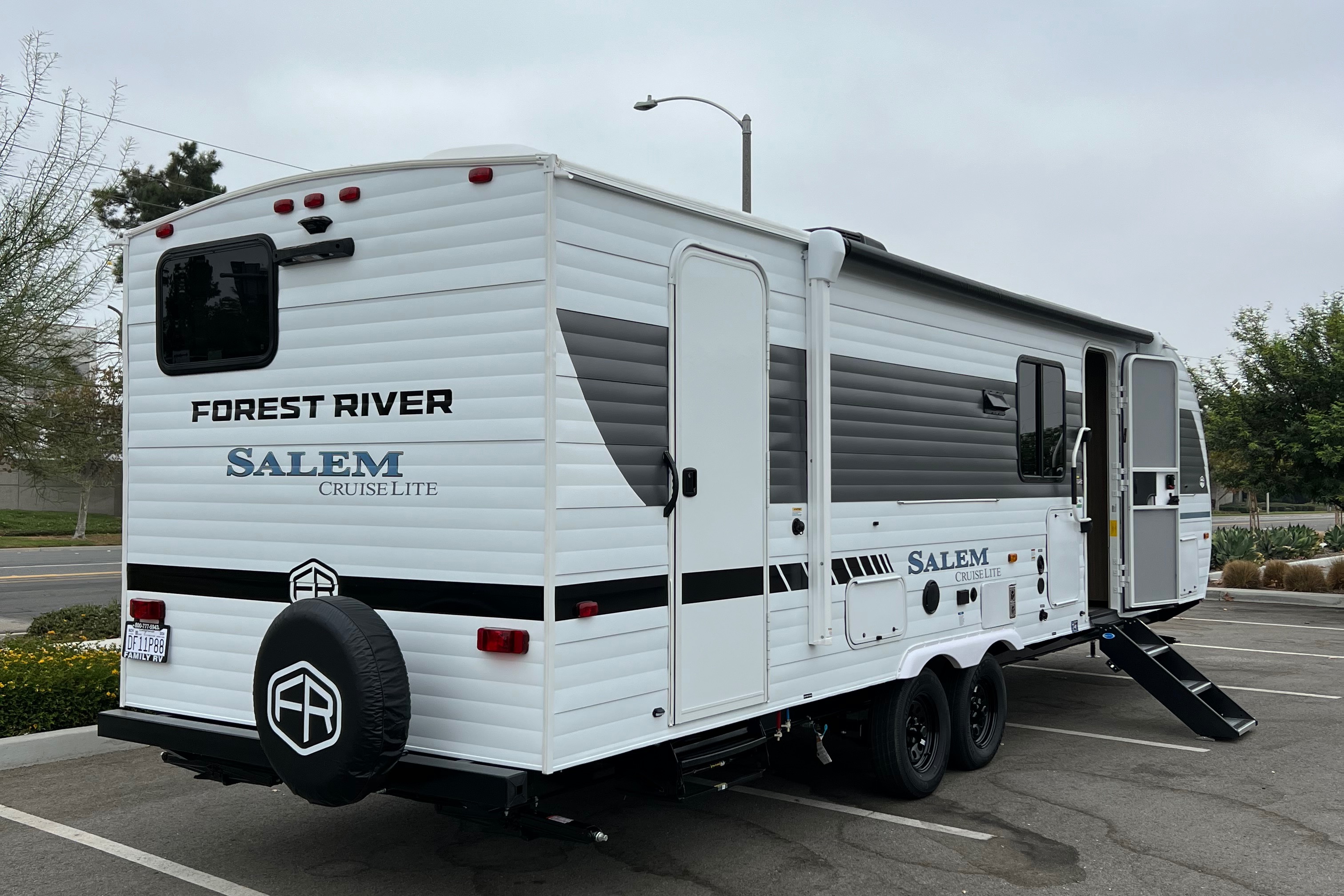 Getaway Adventure Rentals 263BHXL Travel Trailer