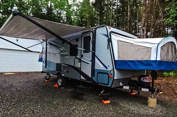 Ferguson's Coachmen Apex Nano Hybird