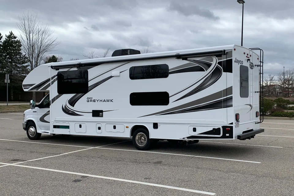 Bird Girl-Jayco Greyhawk 31F Class C