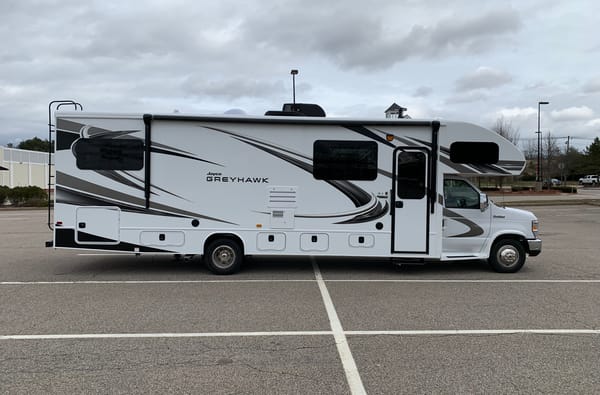 Bird Girl-Jayco Greyhawk 31F Class C