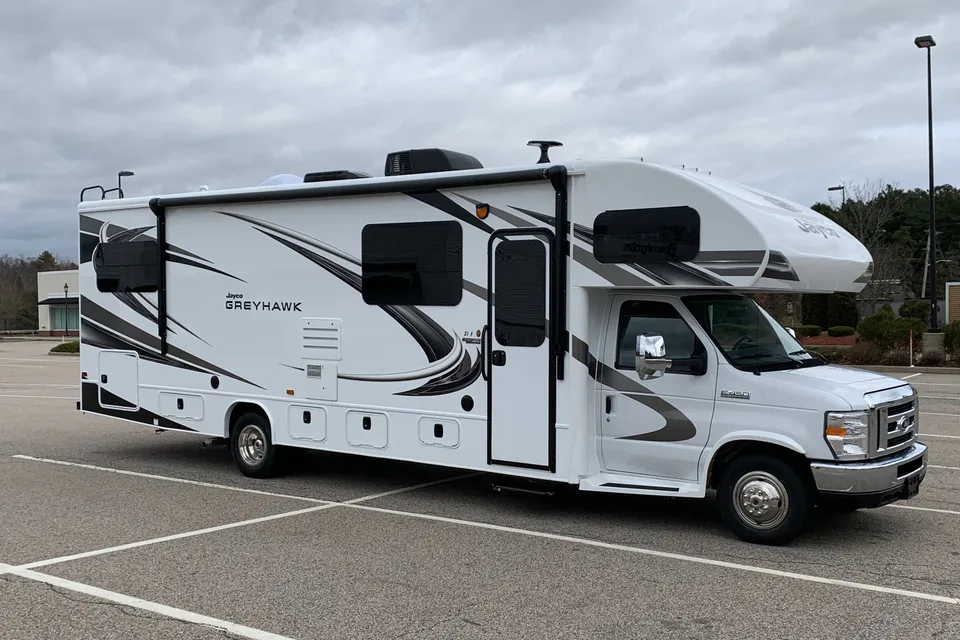 Bird Girl-Jayco Greyhawk 31F Class C