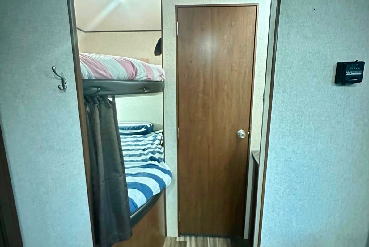 Berron's Jayco 2018 Jayflight Baja edition Travel Trailer