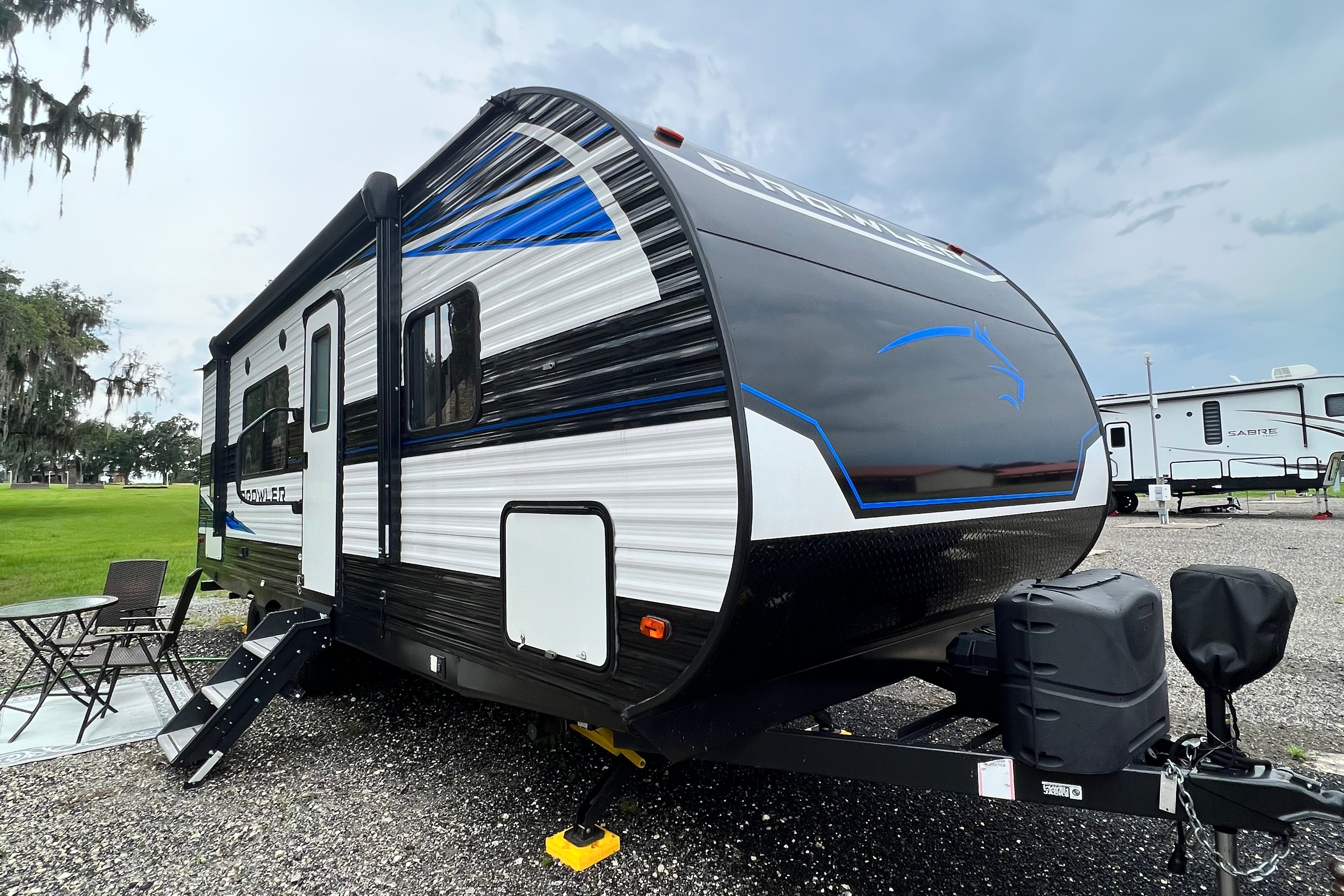 "FALL PROWLER" - SLEEPS 6 Bunks!