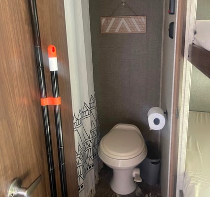 MELBERTSINC Heartland Pioneer Travel Trailer