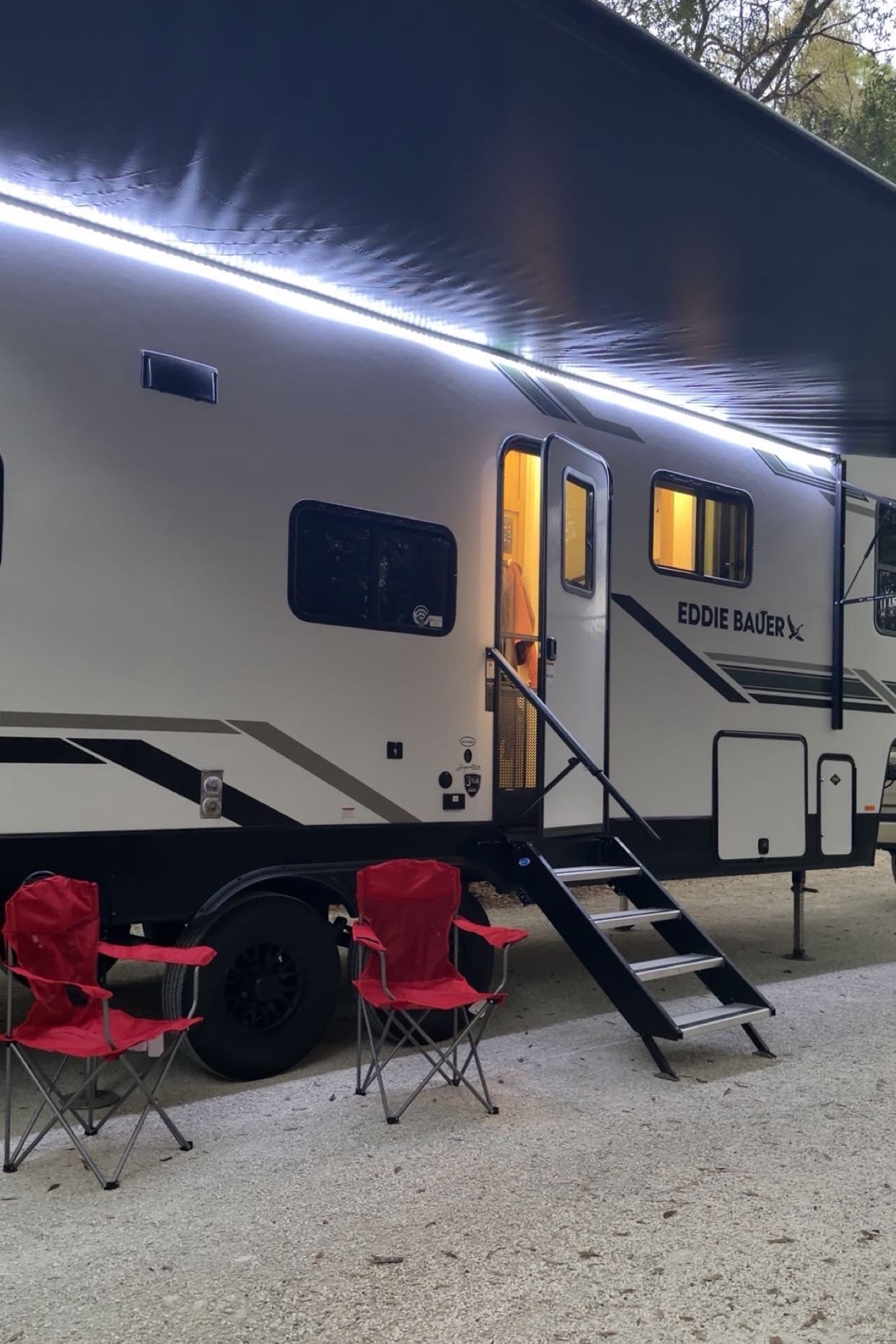 Luxury RV Experience Delivered to You | Sleeps 8