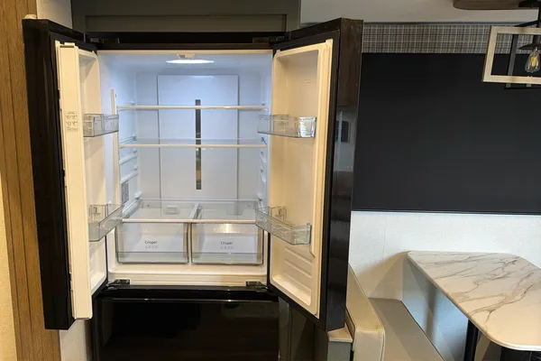 Luxury RV Experience Delivered to You | Sleeps 8